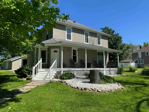 7633 Haase Rd, Larsen, WI 54947