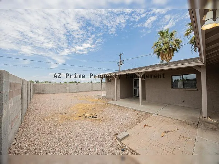 2062 E Nancy Ln — Photo 25