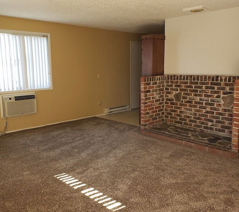 2nd image of 3526 12th St APT 5