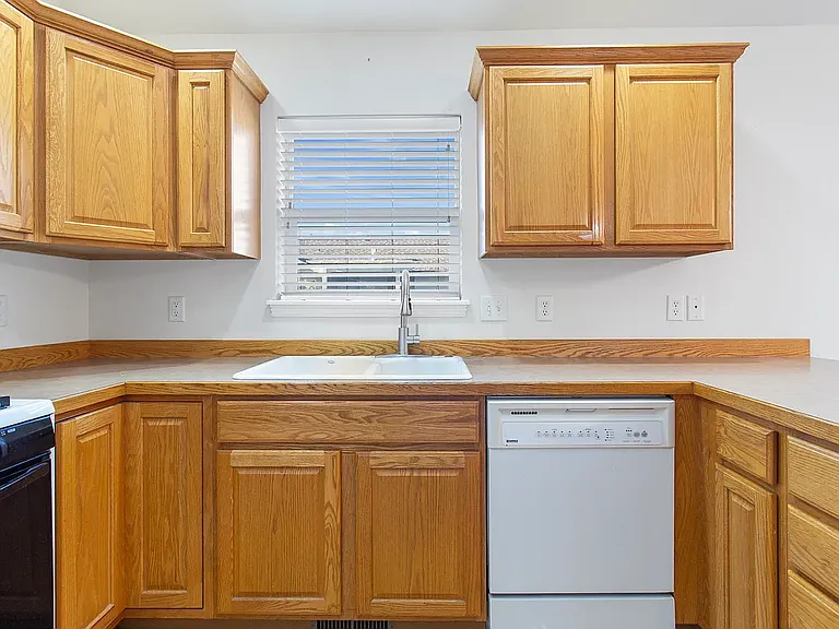 2530 Paintbrush Dr — Photo 17