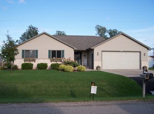N9548 Hickory Dr, APPLETON, WI 54915
