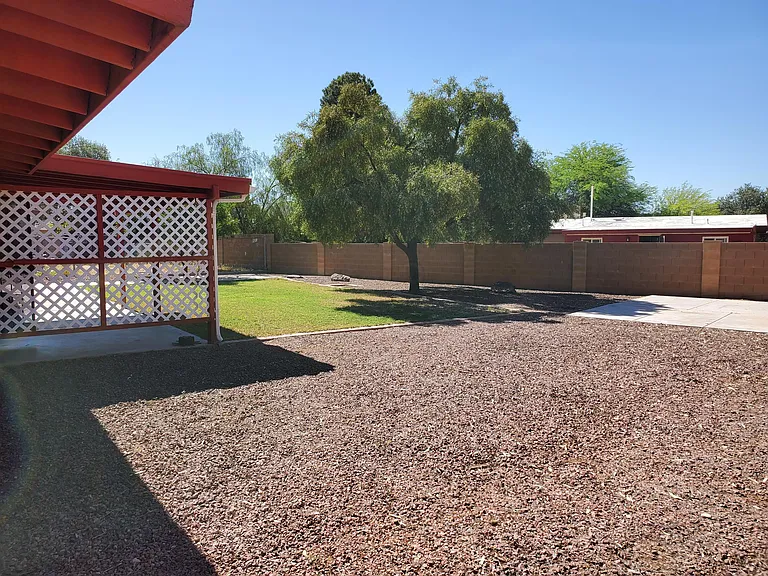 2351 W Placita Algodon — Photo 16