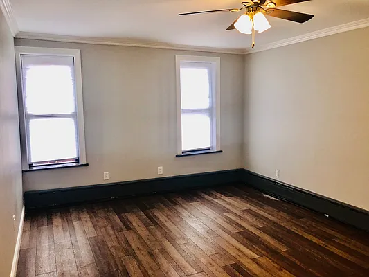 Rented by Carroll Gardens Realty | media 17