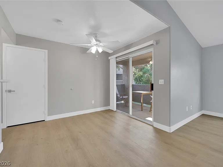 2300 Silverado Ranch Blvd #2113 — Photo 8