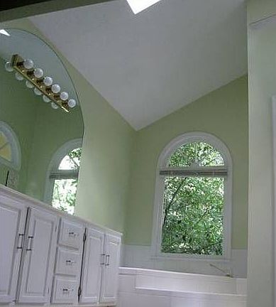 Jacuzzi with a view!