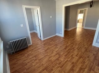 133 Roosevelt Ave #1, Jersey City, NJ 07304
