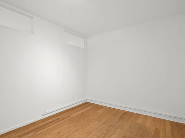 208 West 30th Street image 12 of 12