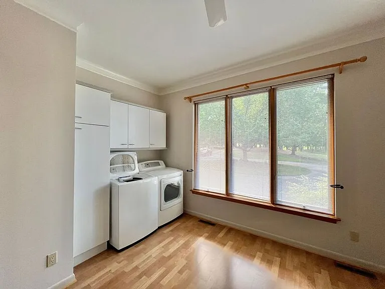 3005 Hickory Tree Pl — Photo 21