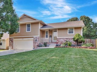 10211 E Countryside Cir, Wichita, KS 67207