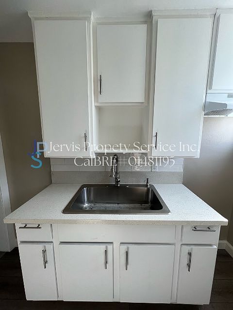 2nd image of 4517 E 52nd Dr #24