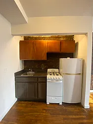 Rented by CMV Realty Inc.