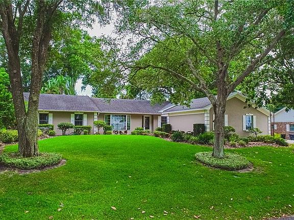 3rd image of 1141 Lake Point Dr