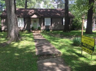905 Elm St, Crossett, AR 71635