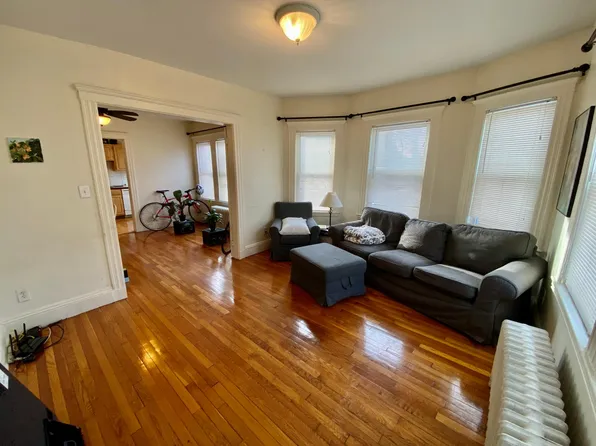 55 Brookley Rd APT 1R, Jamaica Plain, MA 02130