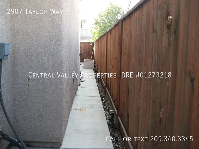 2907 Taylor Way — Photo 23