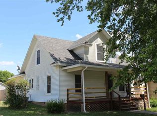522 N East St, Herington, KS 67449