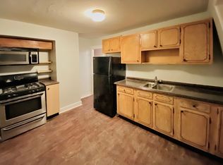 11 Fairview Ave APT 4, Winsted, CT 06098