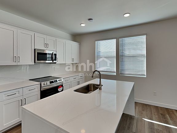 3rd image of 25764 N 184th Dr