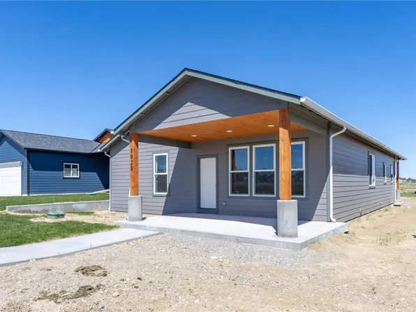 1020 5th St E, Roundup, MT 59072