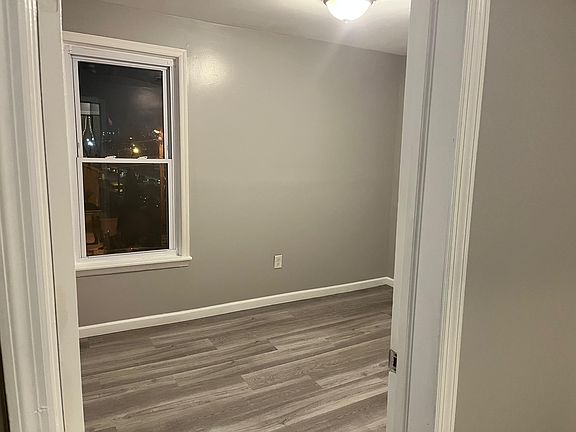 4th image of 244-246 1st St #3