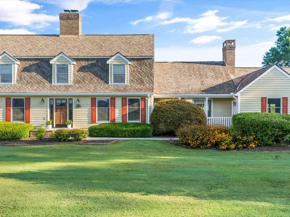 12201 S Fox Den Dr, Knoxville, TN 37934