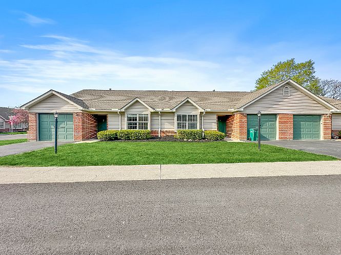 1st image of 448 Scioto Villa Ln