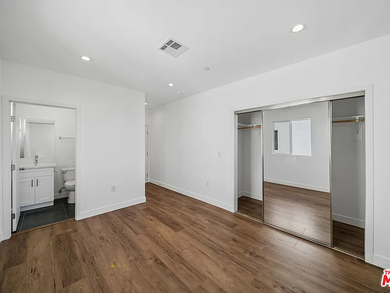 6334 1/2 Beck Ave — Photo 24