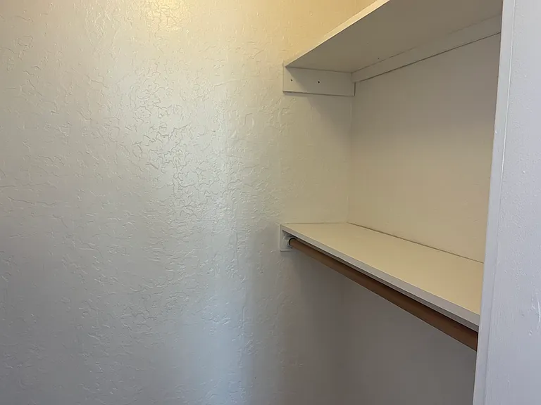 815 Walter St SE — Photo 10