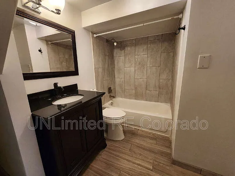 10833 W Patterson Pl — Photo 13