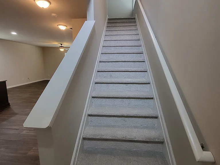 54 Laurel Dr E — Photo 11