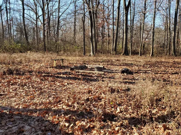 4440 Deer Creek Ln, London, OH 43140