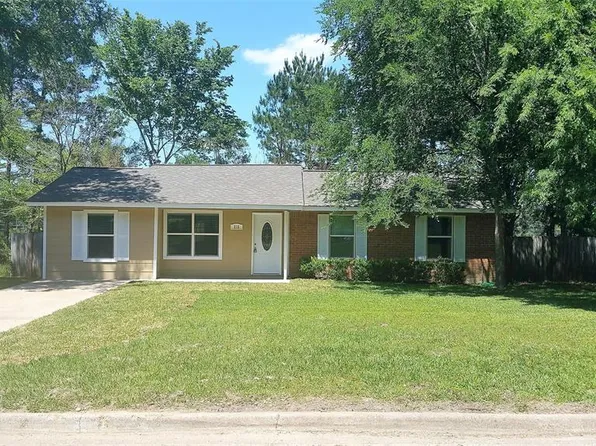 216 Laurie Ln, Willis, TX 77378