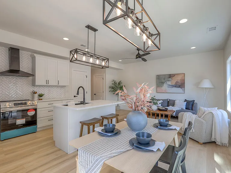 427 W Linden Ave #A — Photo 8