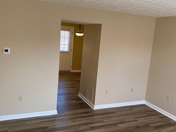 2nd image of 309 Remington Ct #2