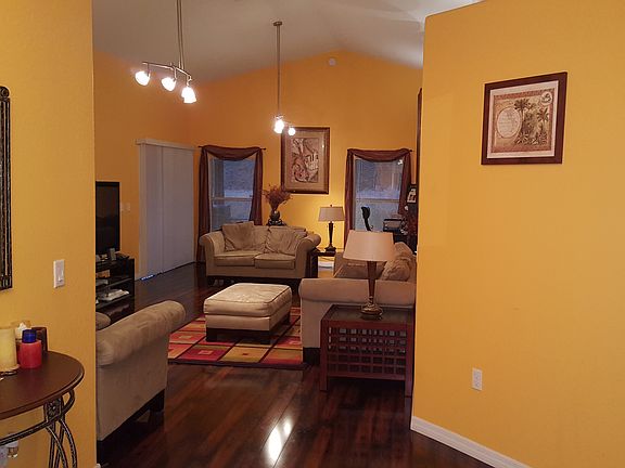 2nd image of 26 Dogwood Crse