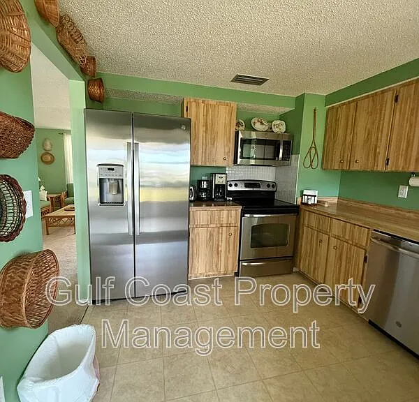 12884 Bacchus Rd — Photo 10