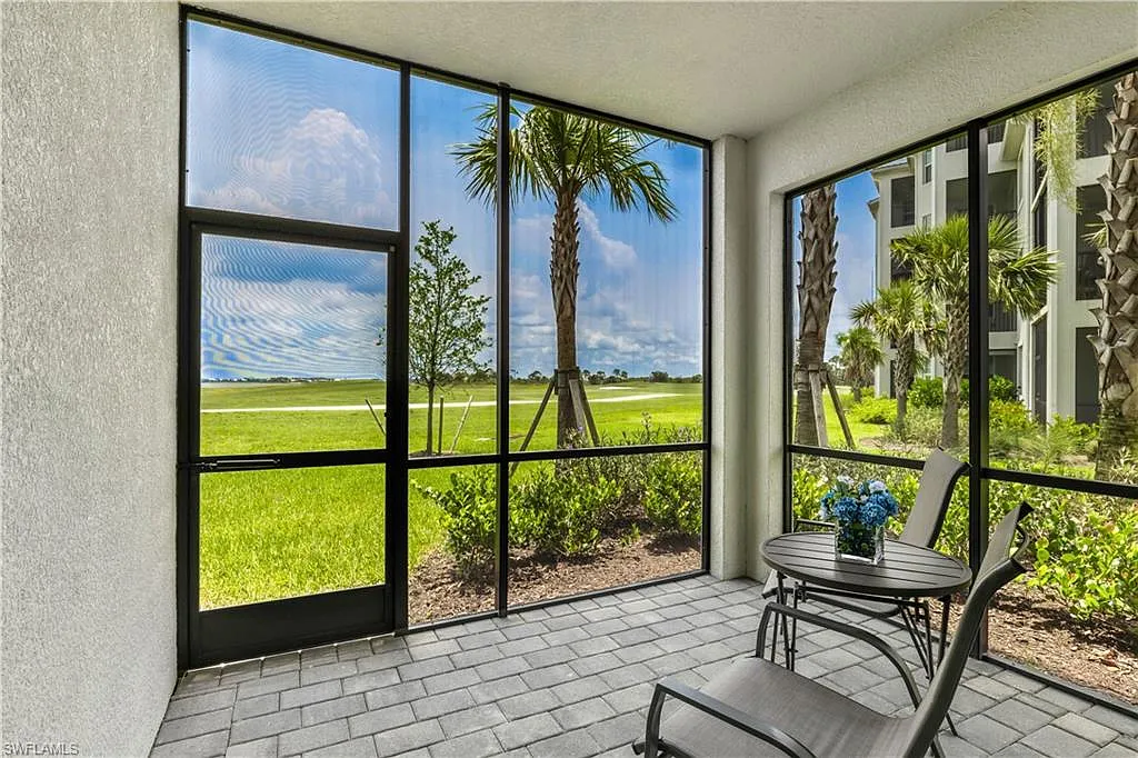 2 bed, 2.0 bath, 1301 sqft, $6,500 — Photo 1
