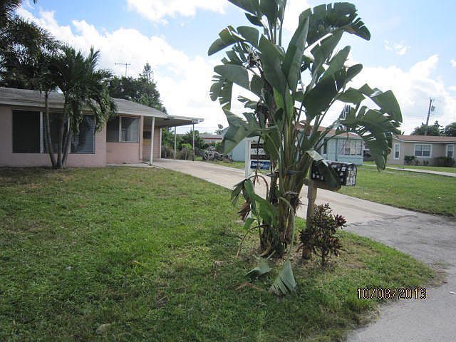 1st image of 190 S Palm Dr