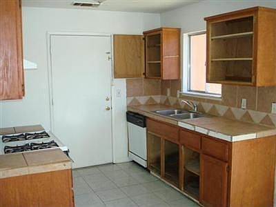 2nd image of 305 Rios St