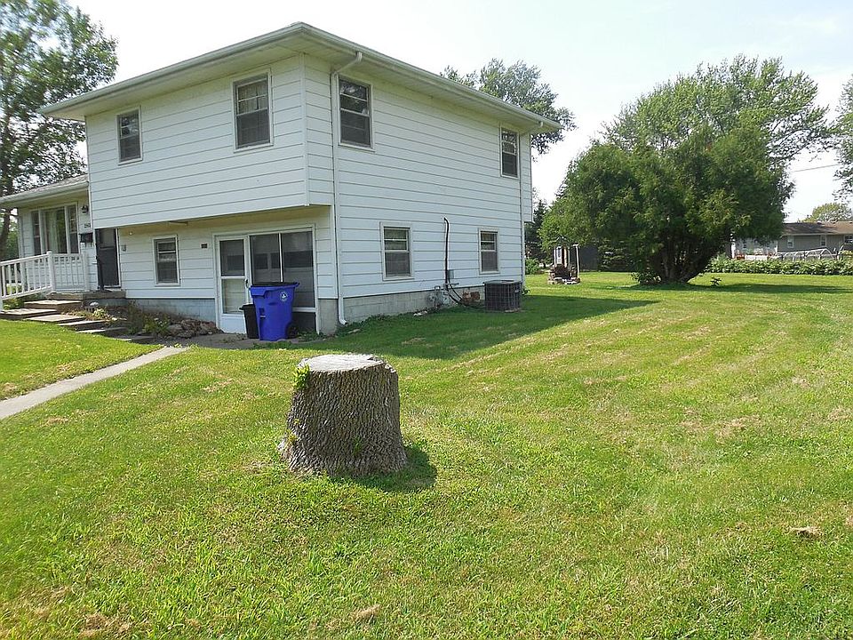 2nd image of 2965 S Crestwood Dr