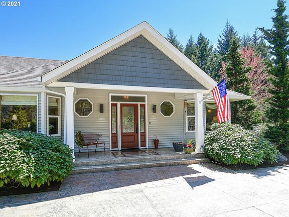 3rd image of 18108 NE 241st Pl