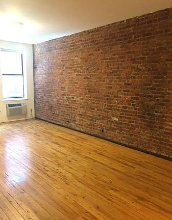 2nd image of 315 E 95th St APT 3A