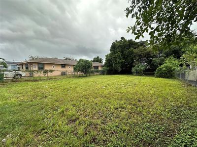 7733 NW 2nd Ct, Miami, FL, 33150