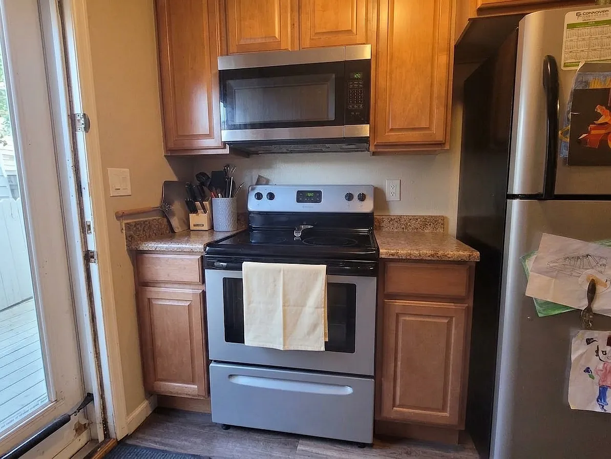 2 bed, 2.5 bath, 1203 sqft, $1,500 — Photo 4
