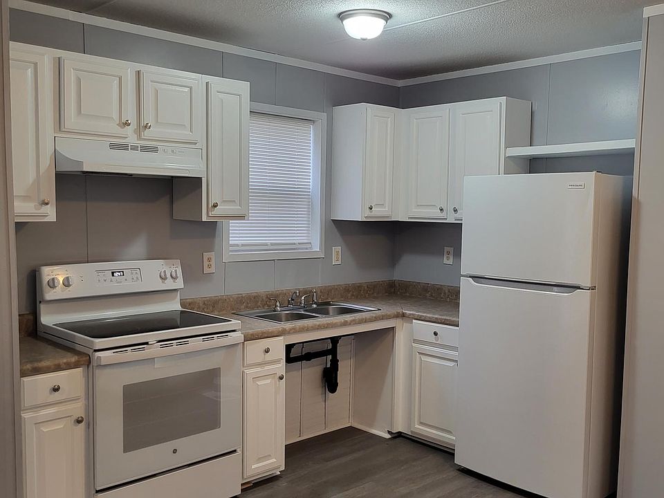 1st image of 1523 Gulf Beach Hwy #28