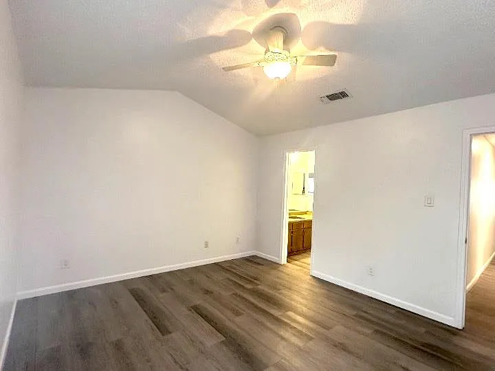 4202 Duval Rd #C — Photo 6