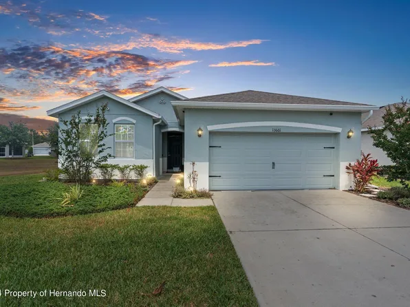 13601 Hunting Creek Pl, Spring Hill, FL 34609