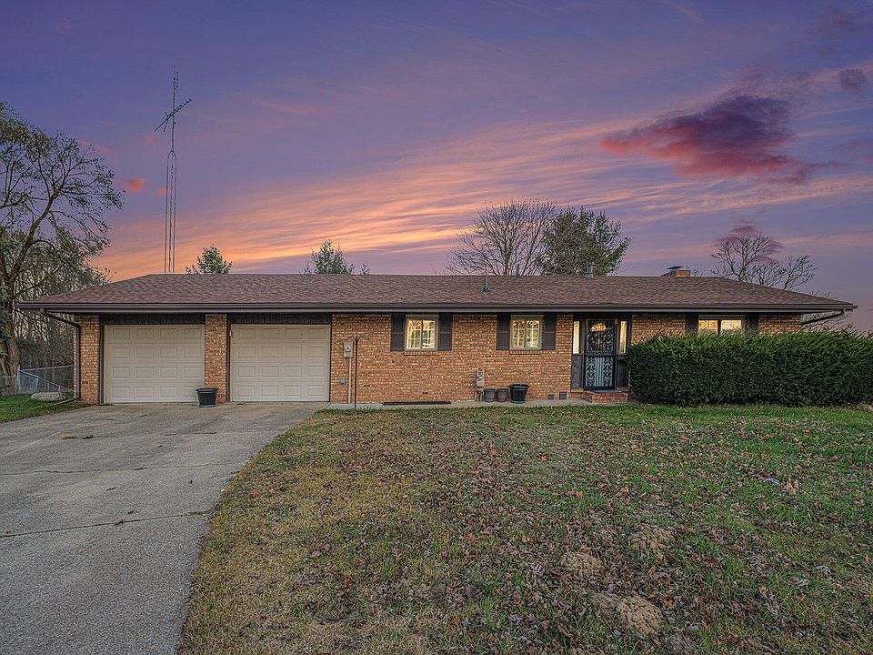 1st image of 129 Paras Hill Dr