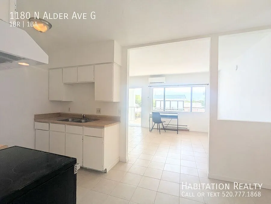 Refreshed 1bed/1bath unit in Feldman's neighborhood, near downtown Tucson and Pima Community Coll... — Photo 3