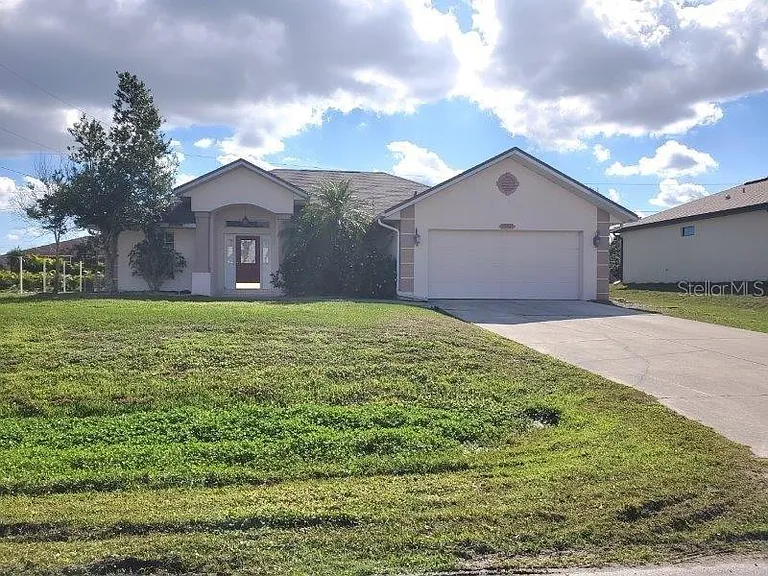 22337 Tennyson Ave — Photo 1